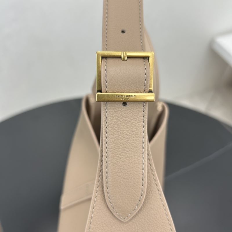 Y51 hobo bags